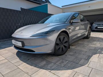 Gebrauchte Tesla Model 3