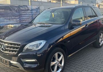 Mercedes-Benz ML 350 180.000 km 17.990 &euro; Hemsbach 69502