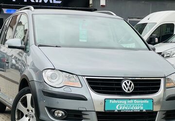 VW Touran 144.000 km 9.999 &euro; Worms 67547