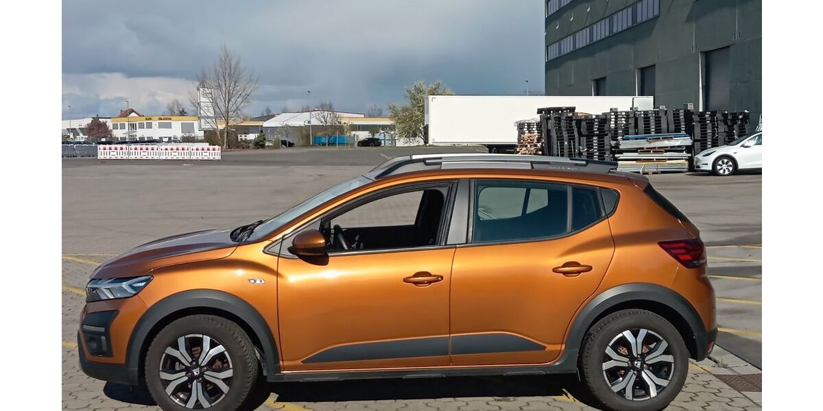 Dacia Sandero 64.000 km 10.900 &euro; Gernsheim 64579