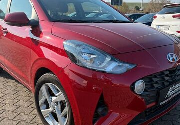 Hyundai i10 8.300 km 16.740 &euro; Oppenheim 55276