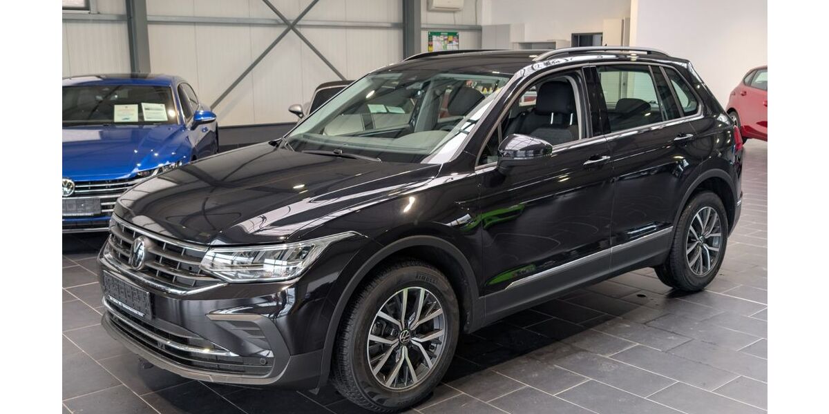 VW Tiguan 52.000 km 27.900 &euro; Weinheim 69469