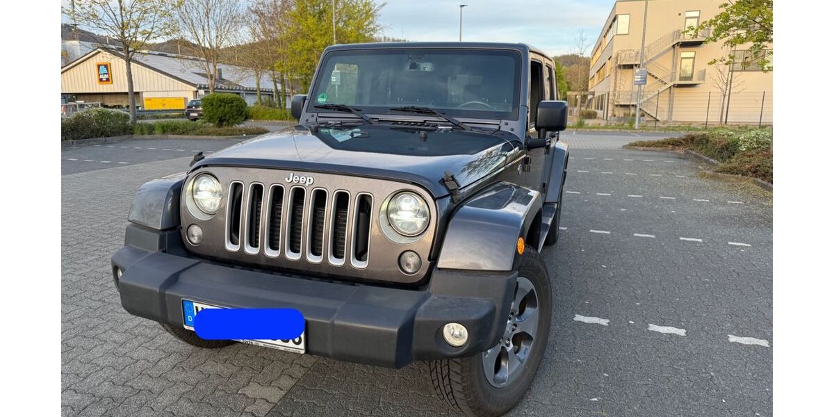 Jeep Wrangler 104.600 km 29.500 &euro; Bensheim 64625