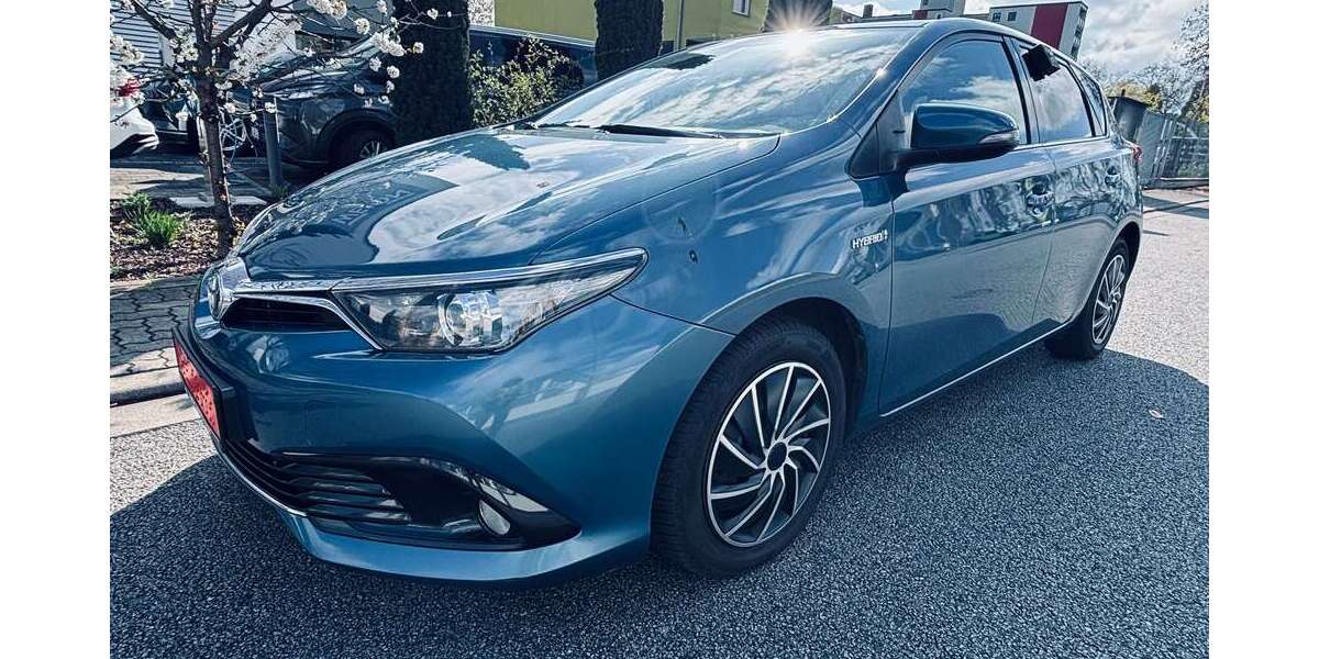 Toyota Auris 175.584 km 9.600 &euro; Frankenthal 67227