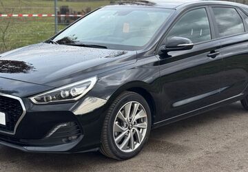 Hyundai i30 70.000 km 14.950 &euro; Mannheim 68239
