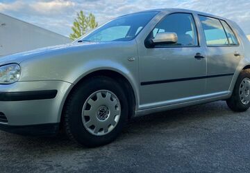 VW Golf 145.000 km 1.950 &euro; Lorsch 64653