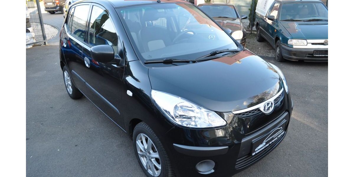 Hyundai i10 73.700 km 6.490 &euro; Mannheim 68305