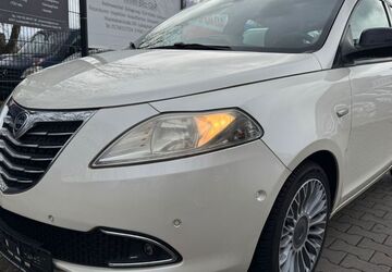 Lancia Ypsilon 109.696 km 2.999 &euro; LUDWIGSHAFEN AM RHEIN 67071