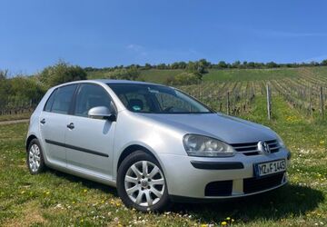 VW Golf 217.000 km 2.500 &euro; Mommenheim 55278