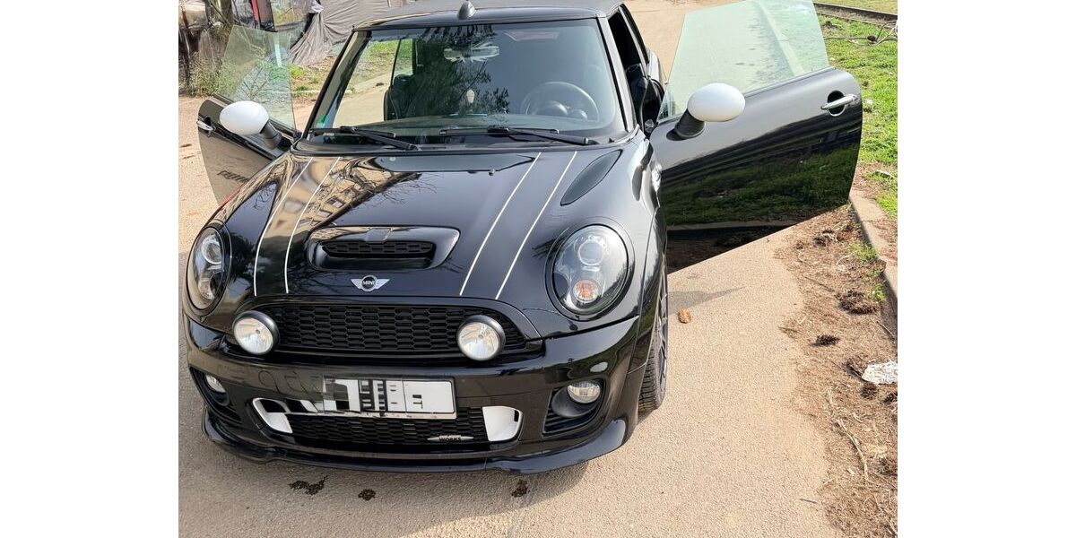 Mini John Cooper Works Cabrio 52.400 km 15.700 &euro; ludwigshafen 67063