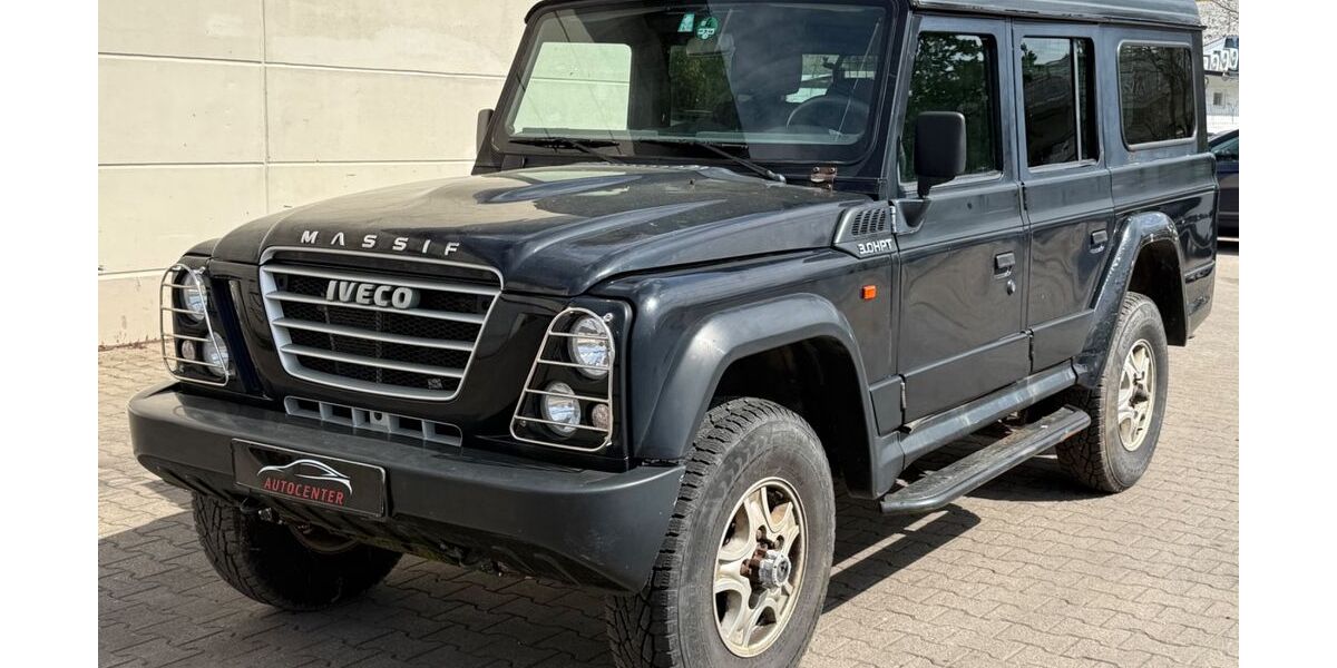 Land Rover Defender 118.000 km 9.990 &euro; Weinheim 69469