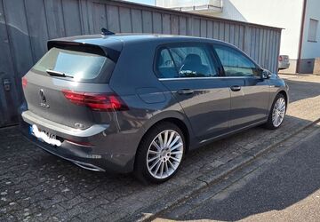 VW Golf 46.000 km 20.600 &euro; Brühl 68782