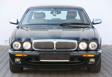 Jaguar Daimler 98.500 km 44.999 &euro; Heppenheim 64646