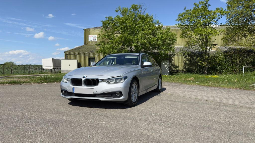 BMW 320 211.000 km 10.790 &euro; Mannheim 68199