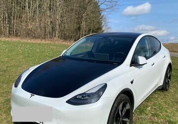 Tesla Model Y 75.000 km 28.500 &euro; Rimbach 64668