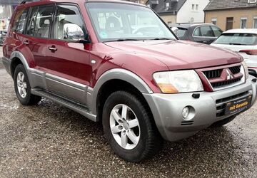 Mitsubishi Pajero 180.500 km 9.999 &euro; Ludwigshafen am Rhein 67071