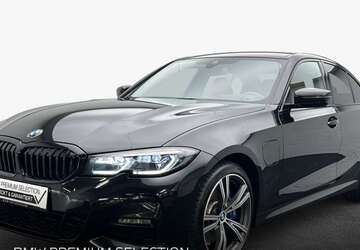 BMW 330 74.842 km 30.990 &euro; Zwingenberg 64673