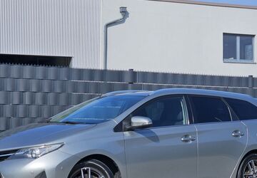 Toyota Auris 182.165 km 7.950 &euro; Monsheim 67590