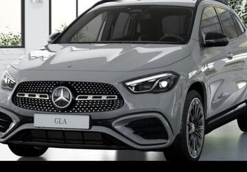 Mercedes-Benz GLA 200 9.900 km 44.450 &euro; Mannheim 68165