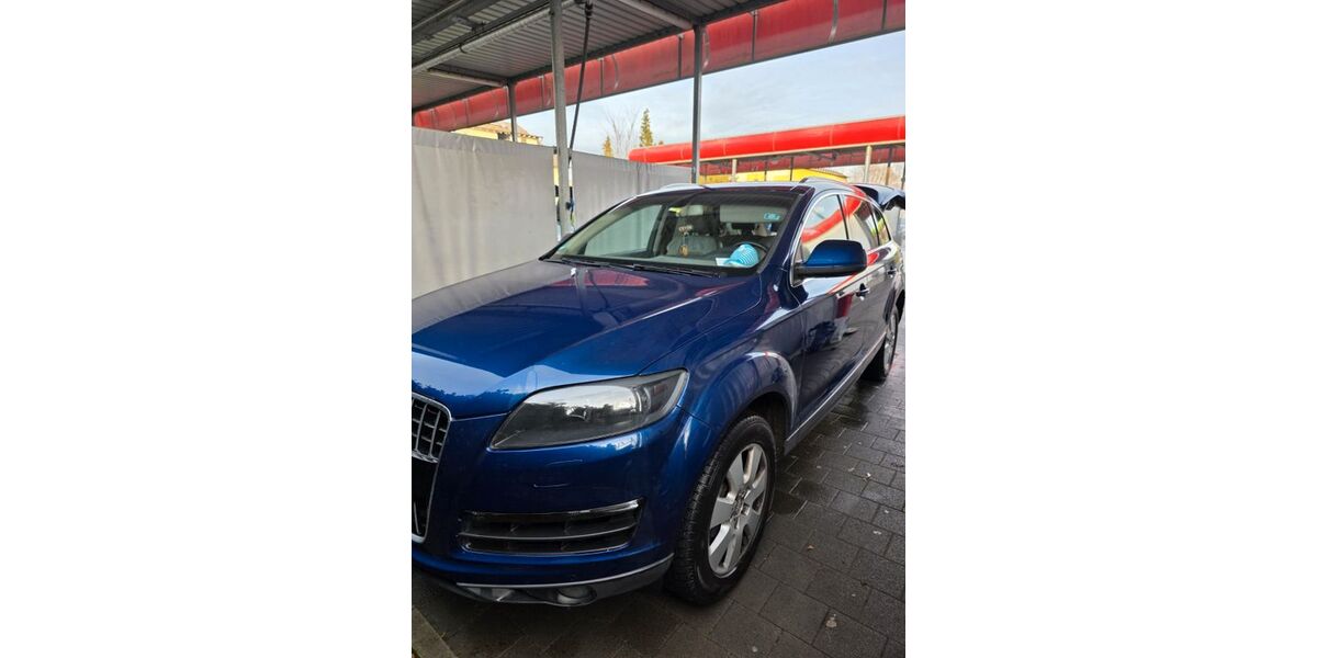 Audi Q7 272.000 km 12.999 &euro; Stockstadt 64589