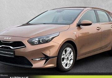 Kia ceed / Ceed 33.200 km 16.990 &euro; Gruenstadt 67269