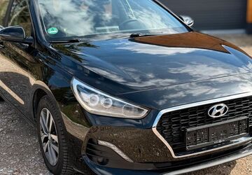 Hyundai i30 196.937 km 9.700 &euro; Lampertheim 68623