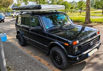 Lada Niva 65.565 km 18.500 &euro; Brühl 68782