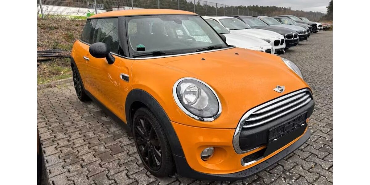 Mini ONE 115.000 km 7.890 &euro; Gernsheim 64579