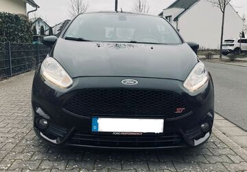 Ford Fiesta 232.000 km 4.900 &euro; Mannheim 68199