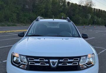 Dacia Duster 15.600 km 11.899 &euro; Mannheim 68307