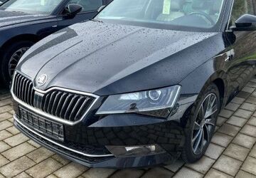 Skoda Superb 195.000 km 13.900 &euro; Bickenbach 64404
