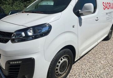 Opel Vivaro 80.000 km 19.990 &euro; Ludwigshafen am Rhein 67059