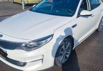Kia Optima 124.000 km 17.400 &euro; Worms 67547