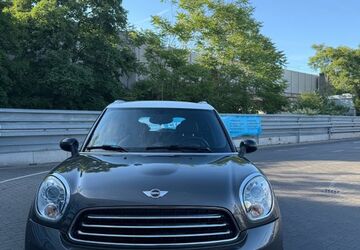 Mini Cooper Countryman 156.000 km 5.900 &euro; Mannheim 68169