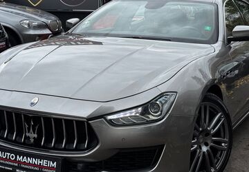 Maserati Ghibli 119.000 km 28.999 &euro; Mannheim 68199