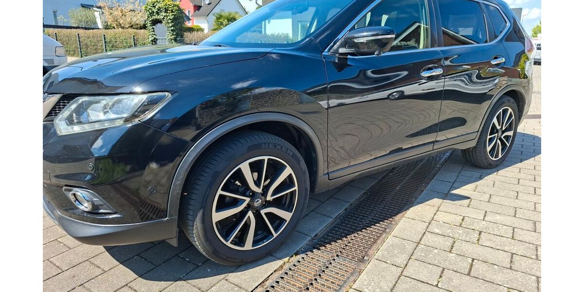 Nissan X-Trail 165.000 km 13.200 &euro; Worms 67551