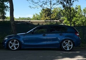 BMW 120 330.000 km 2.300 &euro; Mannheim 68169