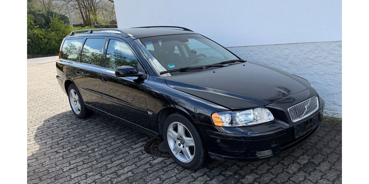 Volvo V70 279.000 km 1.900 &euro; Alsbach 64665