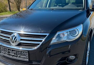 VW Tiguan 117.800 km 8.300 &euro; Bensheim 64625