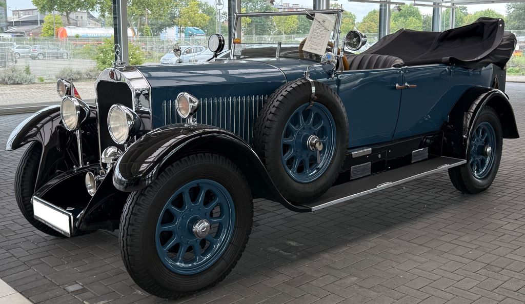 Mercedes-Benz Andere 28.300 km 135.000 &euro; Ladenburg 68526