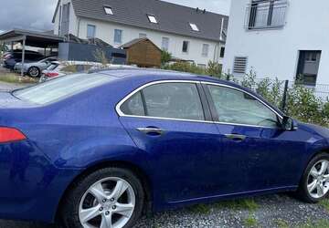 Honda Accord 208.825 km 7.000 &euro; Griesheim 64347