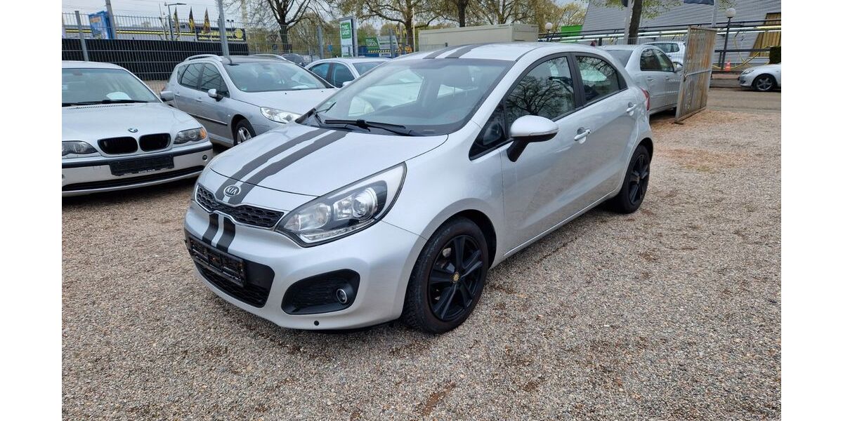 Kia Rio 159.000 km 4.350 &euro; Mannheim 68199