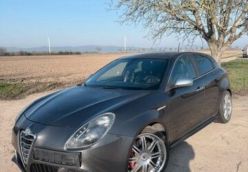 Alfa Romeo Giulietta 203.599 km 5.200 &euro; Böhl-Iggelheim 67459