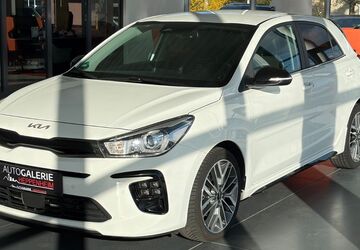 Kia Rio 98.000 km 13.900 &euro; Heppenheim 64646