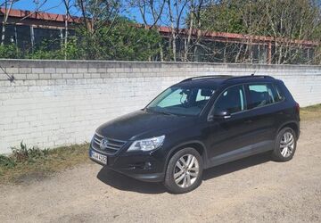VW Tiguan 191.000 km 3.990 &euro; Lampertheim 68623