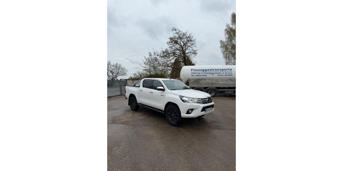 Toyota Hilux 212.000 km 26.775 &euro; Schifferstadt 67105