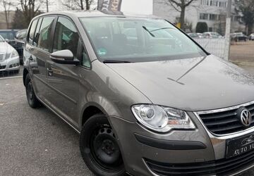 VW Touran 268.000 km 3.490 &euro; Heppenheim 64646