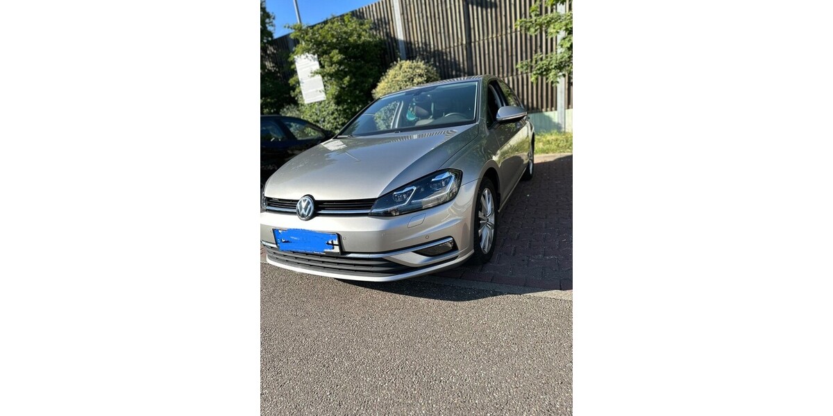 VW Golf 76.200 km 24.100 &euro; Mannheim 68159