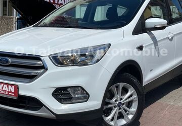 Ford Kuga 97.000 km 12.990 &euro; Mannheim 68309