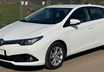Toyota Auris 73.000 km 12.950 &euro; Mannheim 68239
